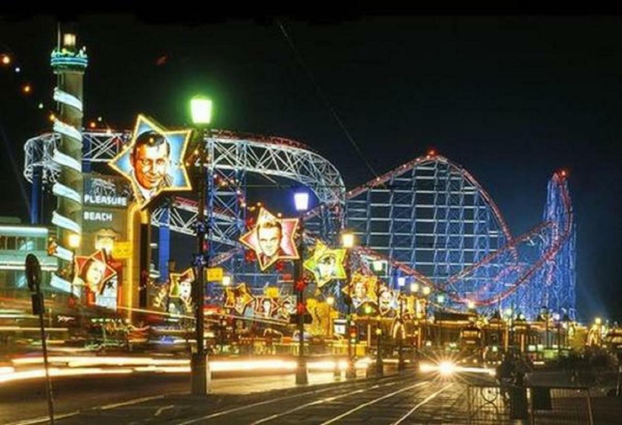 The Savoy Hotel (Adults Only) Blackpool Eksteriør billede